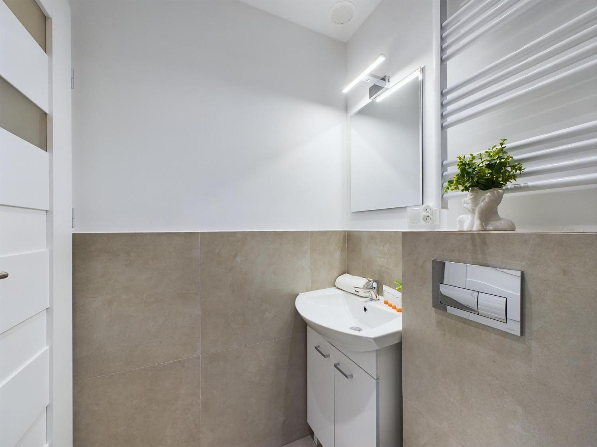 Apartment With Parking And Garden Near Chopin Airport By Renters Warsaw